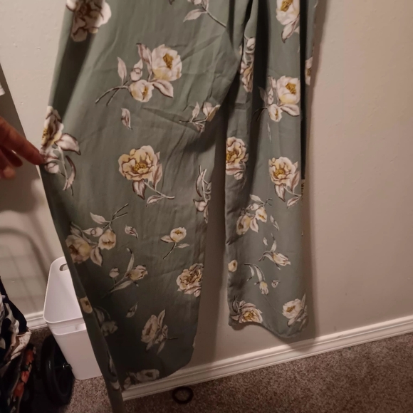 Xhilaration Sage Floral Print Jumpsuit - Picture 6 of 16